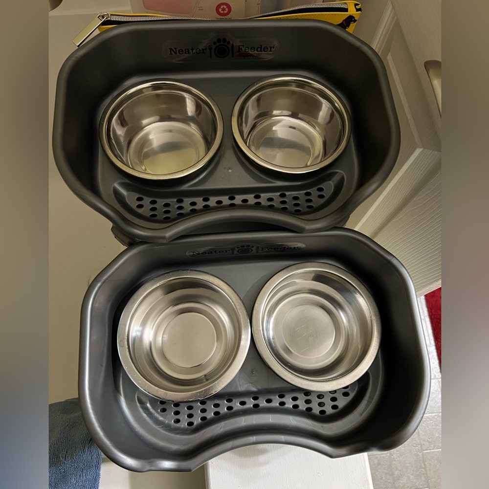 Neater Feeder Dog Feeder